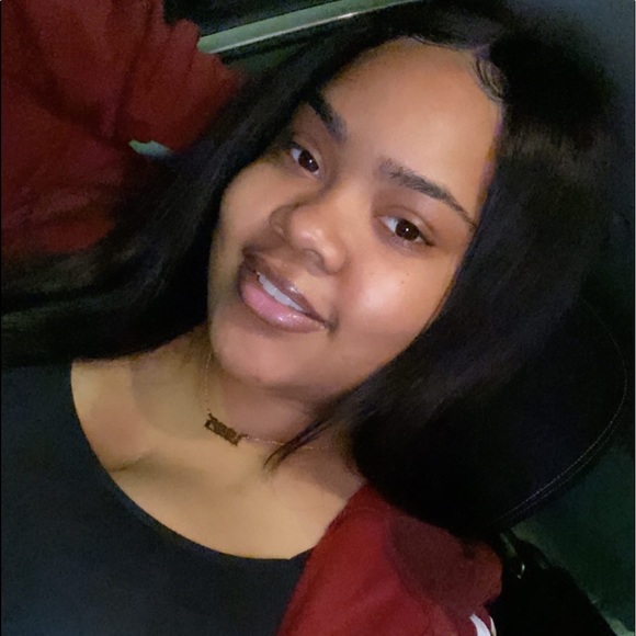 Meet your Posher, Tati Imani - Picture 2 of 6